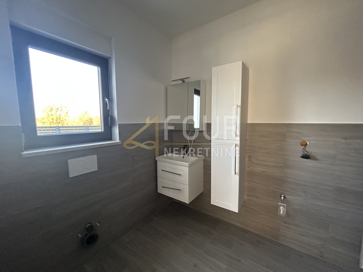 Hiša Tar, Tar-Vabriga, 242m2