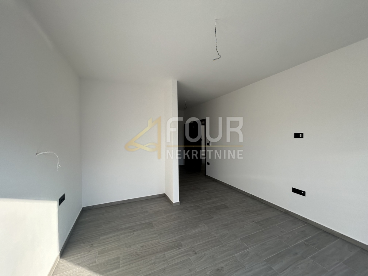 Hiša Tar, Tar-Vabriga, 242m2