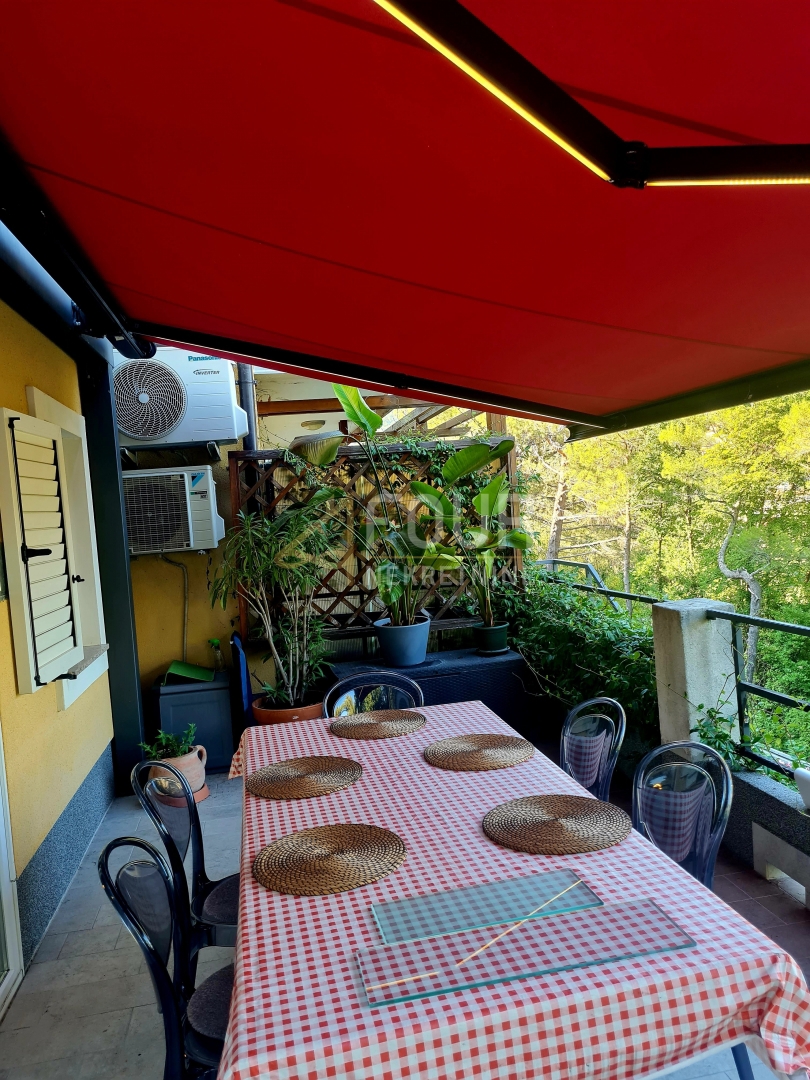 Stanovanje Mošćenička Draga, 84,36m2