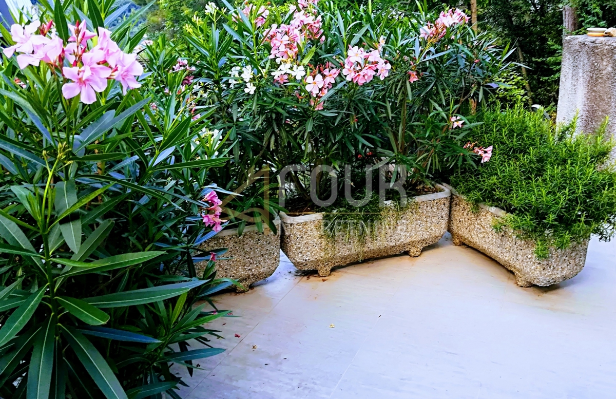 Stanovanje Mošćenička Draga, 84,36m2