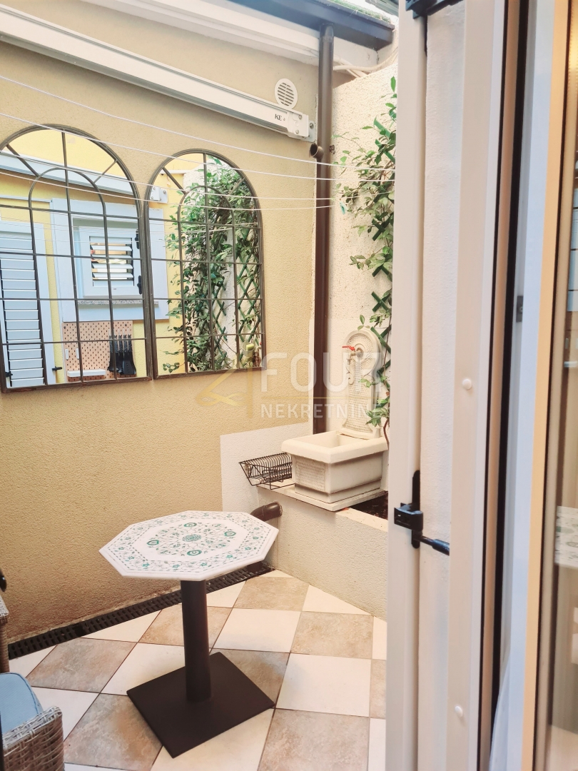 Stanovanje Mošćenička Draga, 84,36m2