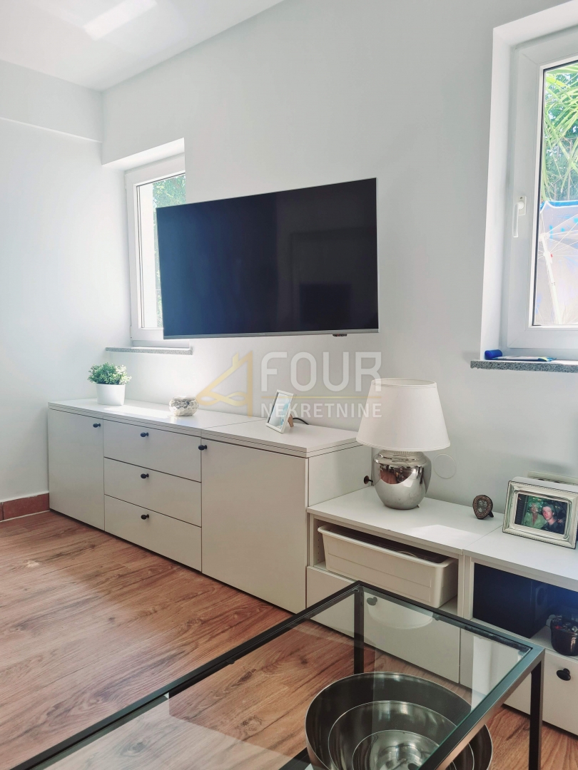 Stanovanje Mošćenička Draga, 84,36m2