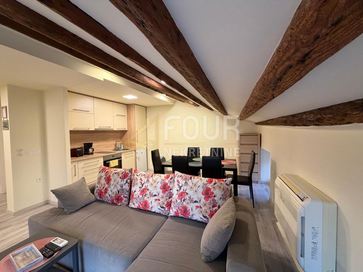 Istra, Poreč, 1s+db, 48m2, terasa, pogled na morje