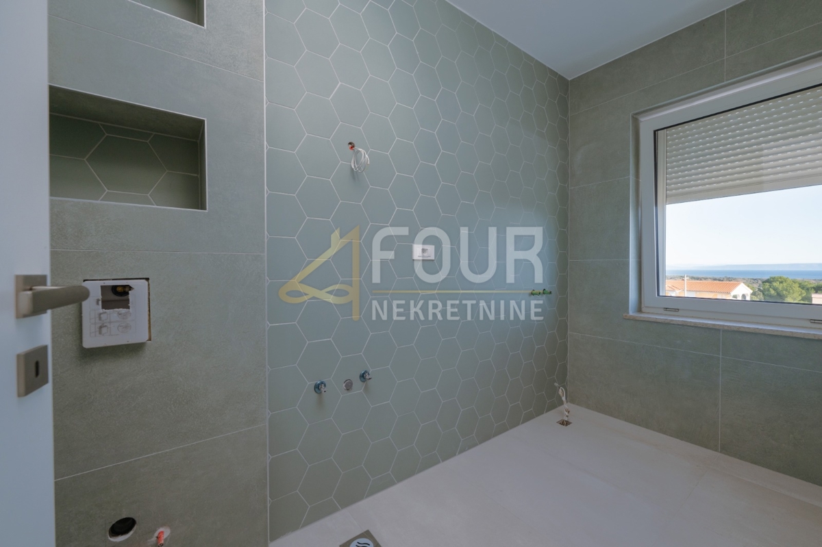 Istra, Ližnjan, samostojna hiša s bazenom