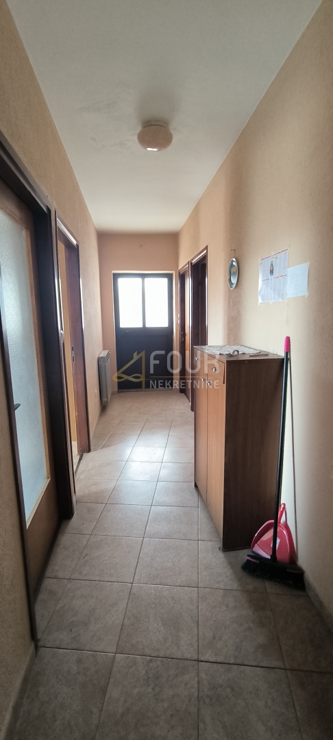 Hiša Juradi, Buzet, 176m2