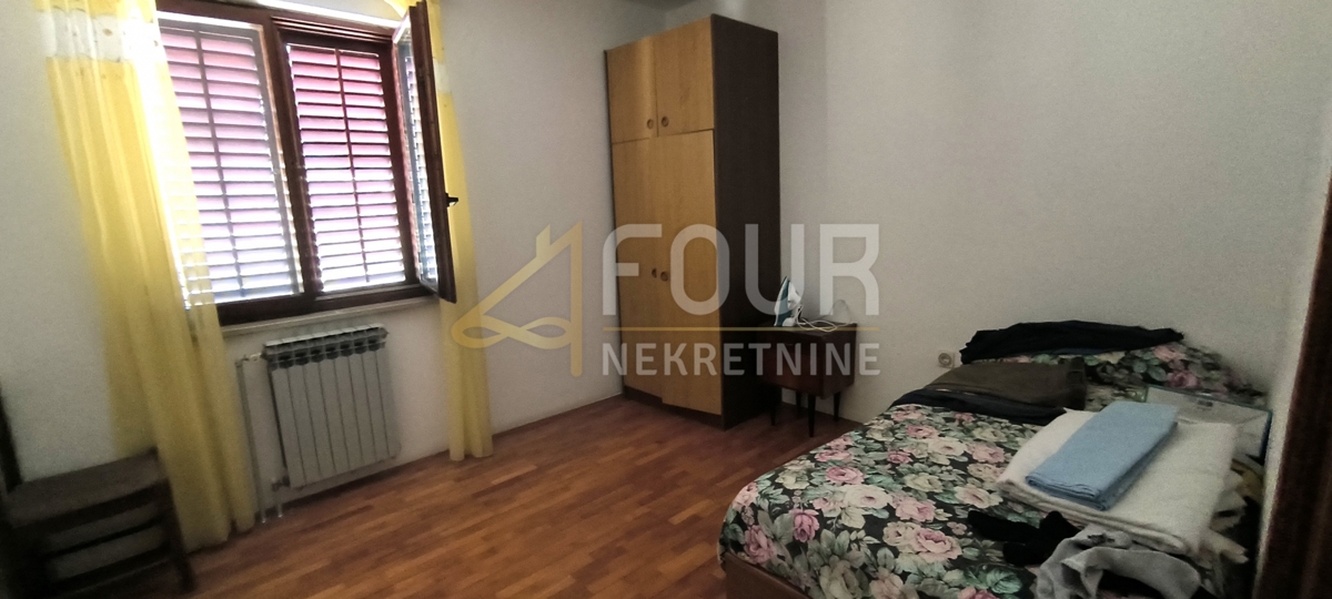 Hiša Juradi, Buzet, 176m2