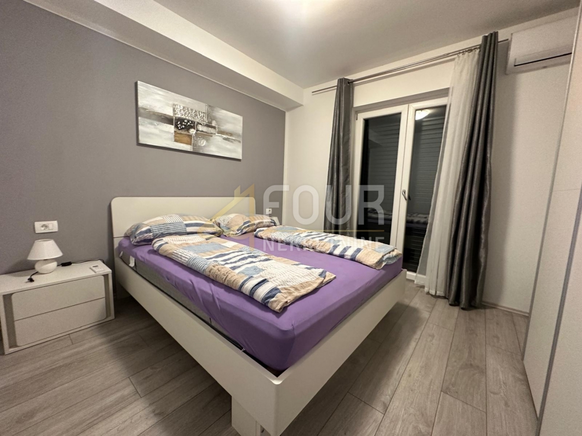 Hiša Trget, Raša, 190m2