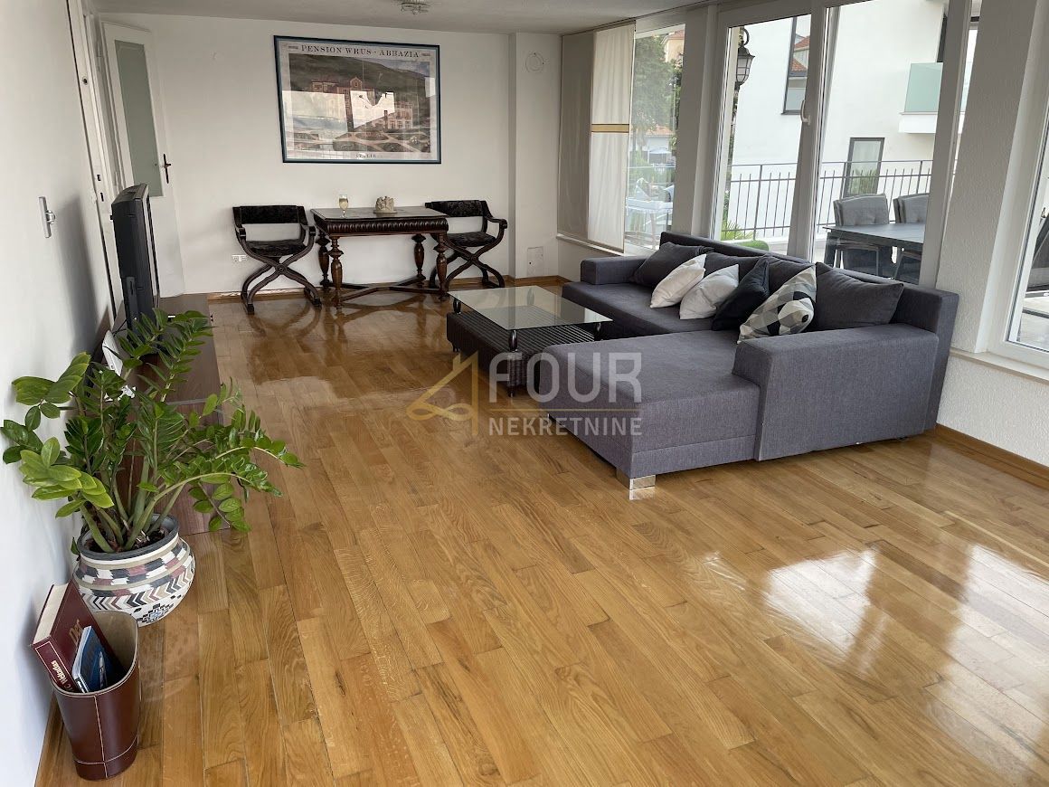 Stanovanje Opatija - Centar, Opatija, 205,88m2