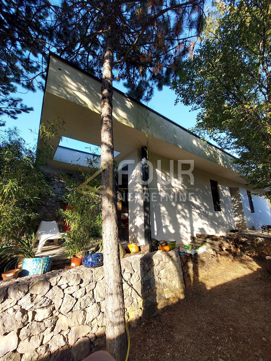 Hiša Kostrena, 245m2