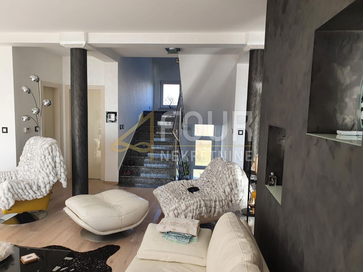 Stanovanje Drenova, Rijeka, 214,39m2