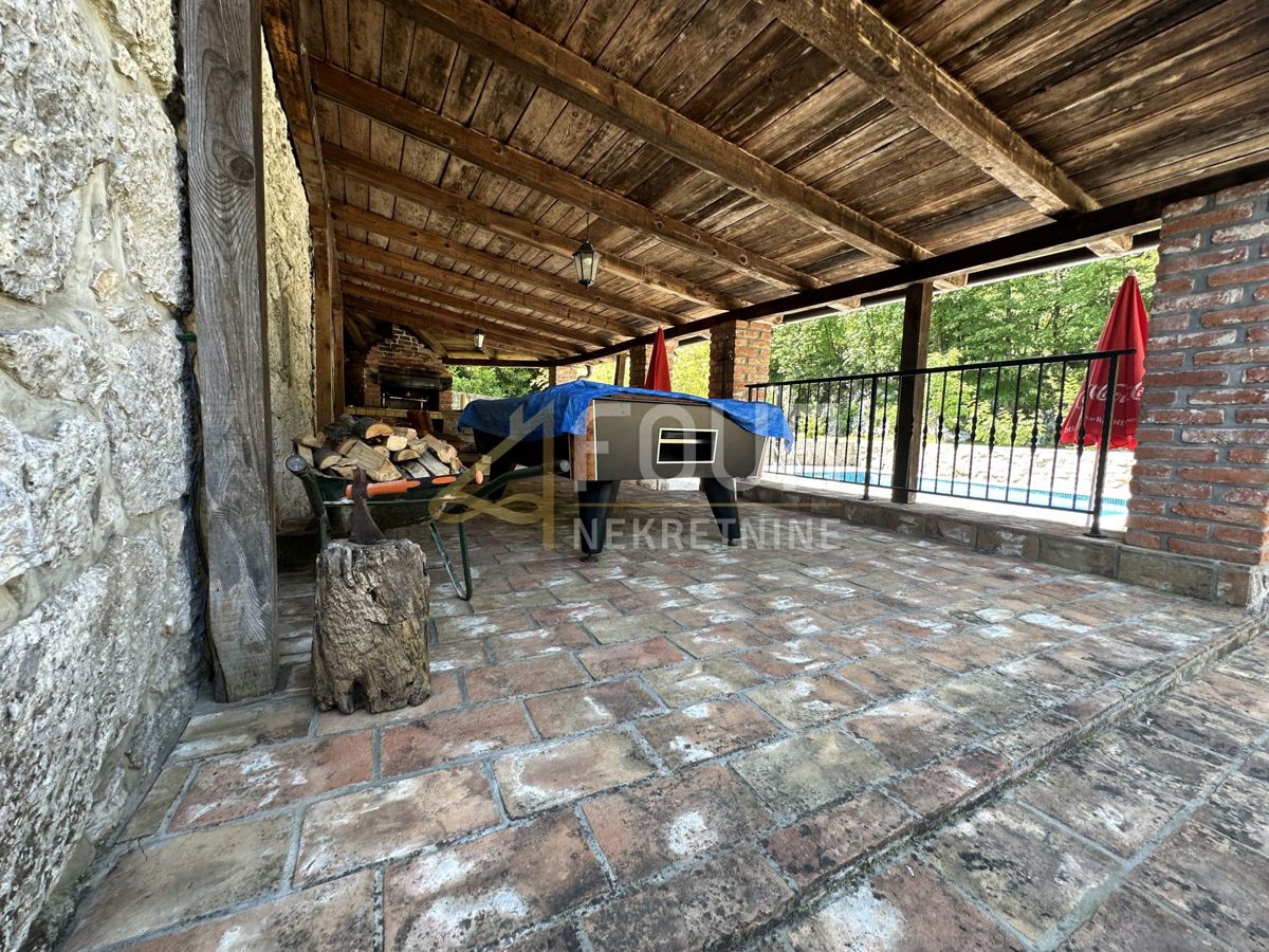 Hiša Poljane, Opatija - Okolica, 511m2