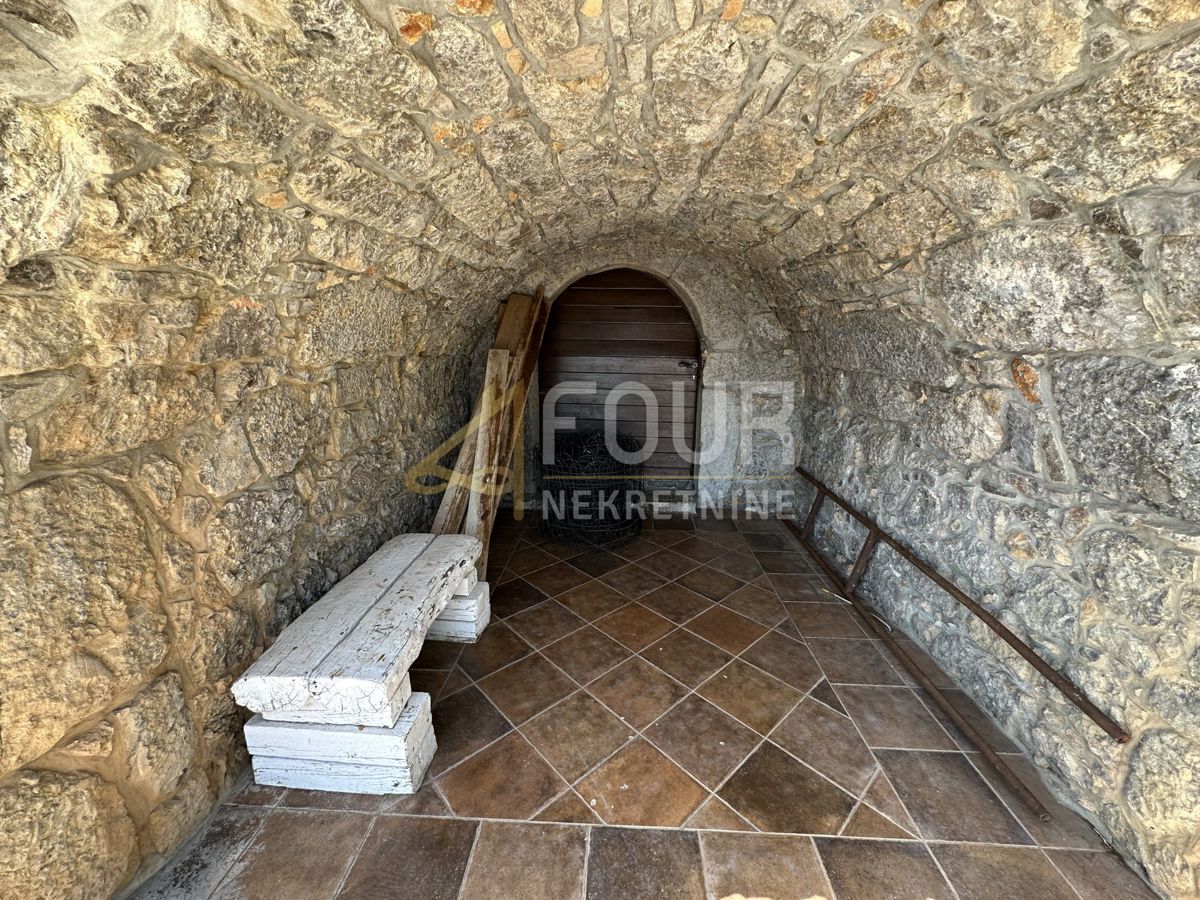 Hiša Poljane, Opatija - Okolica, 511m2