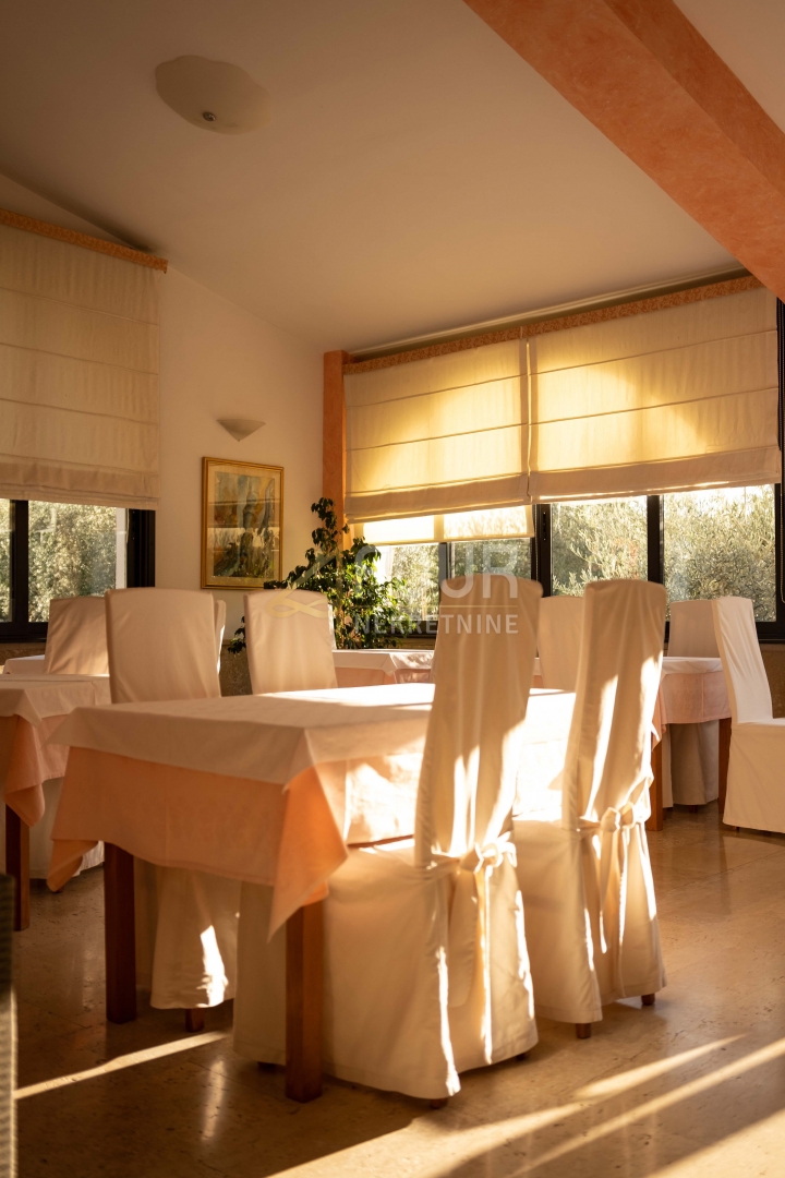 Hotel Centar, Pula, 1.600m2