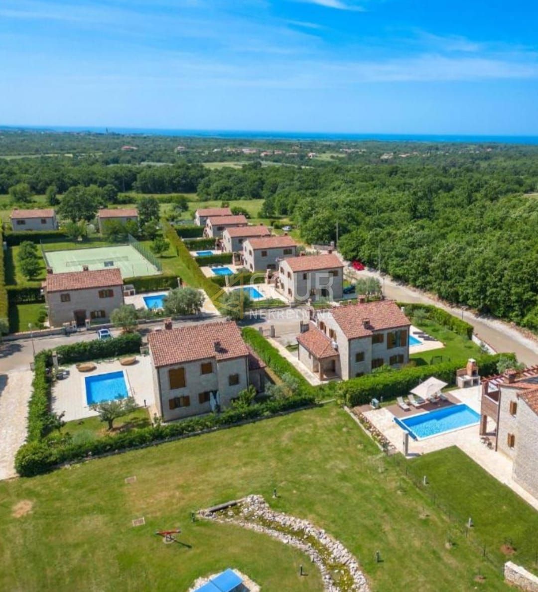 Hiša Svetvinčenat, 220m2