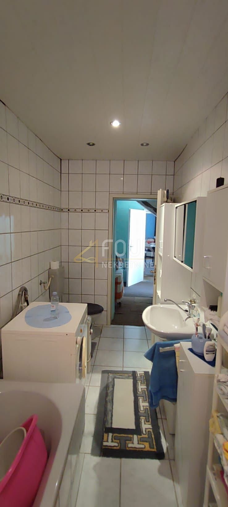 Hiša Tribalj, Vinodolska Općina, 250m2