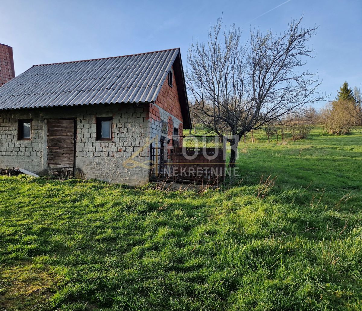 Hiša Vrbovsko, 150m2