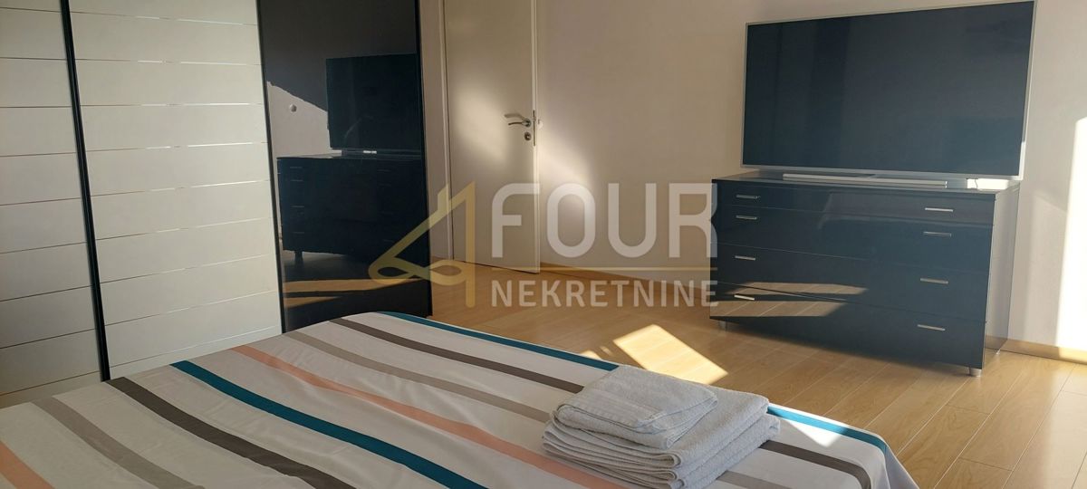 Stanovanje Ičići, Opatija - Okolica, 173,47m2