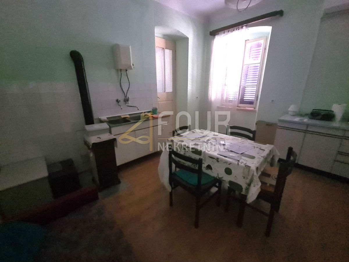 Hiša Mali Lošinj, 320m2