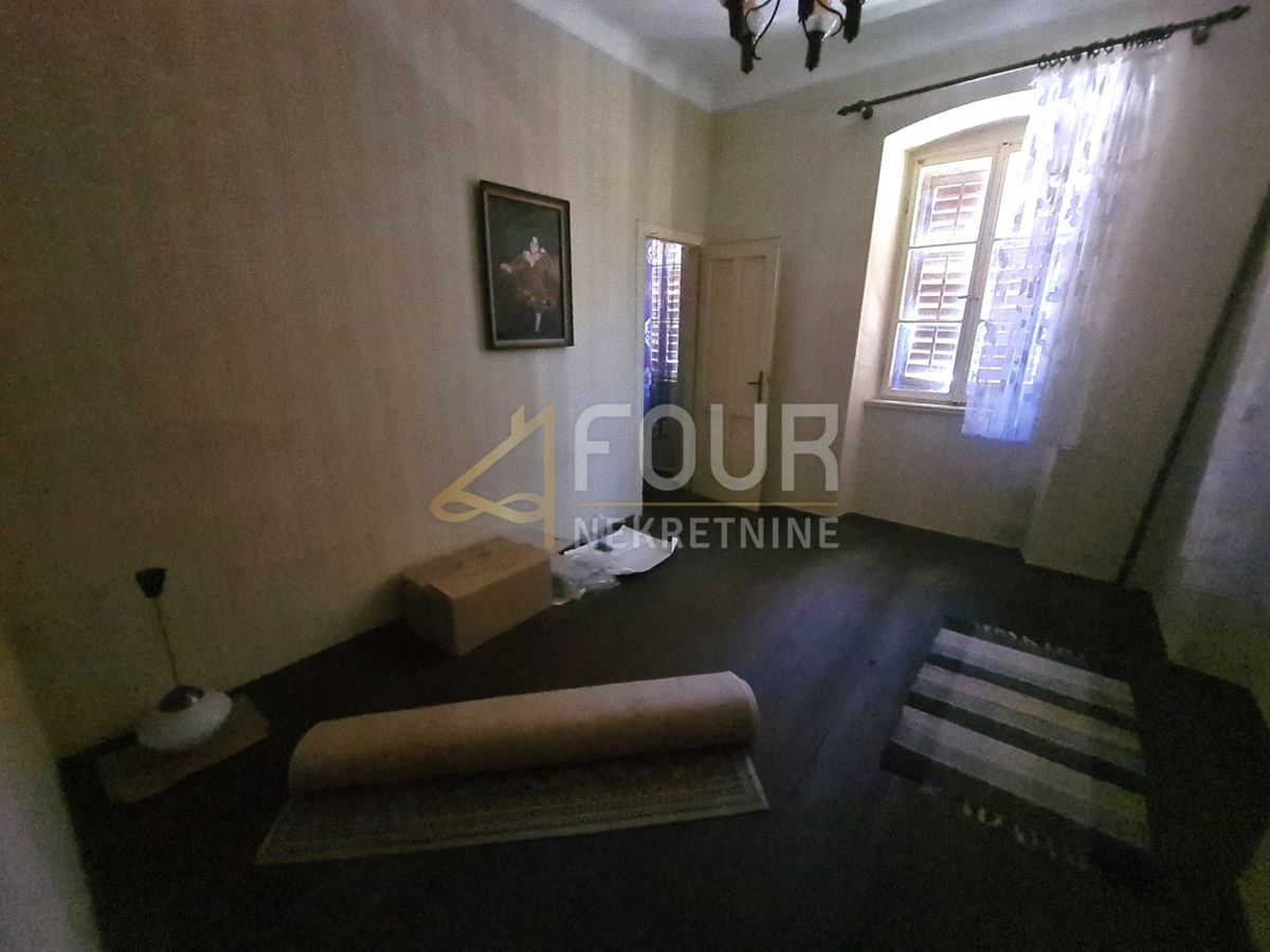 Hiša Mali Lošinj, 320m2