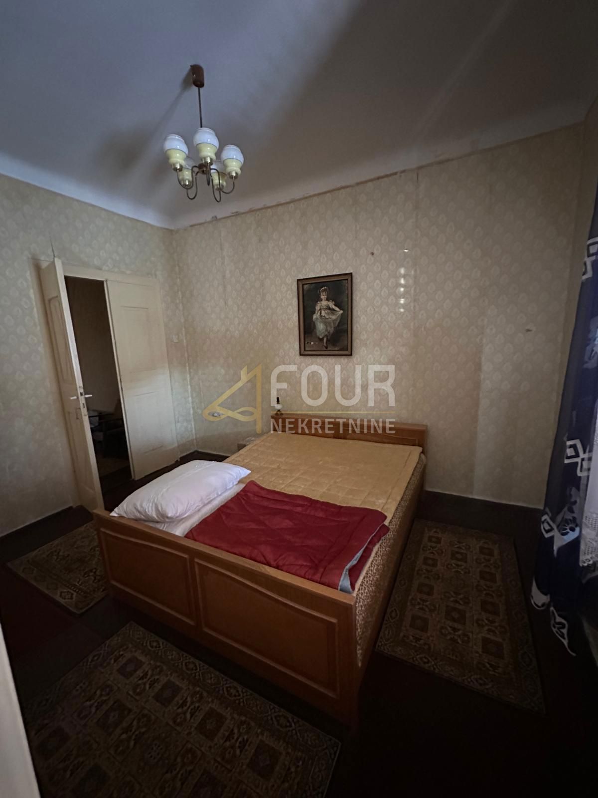Hiša Mali Lošinj, 320m2