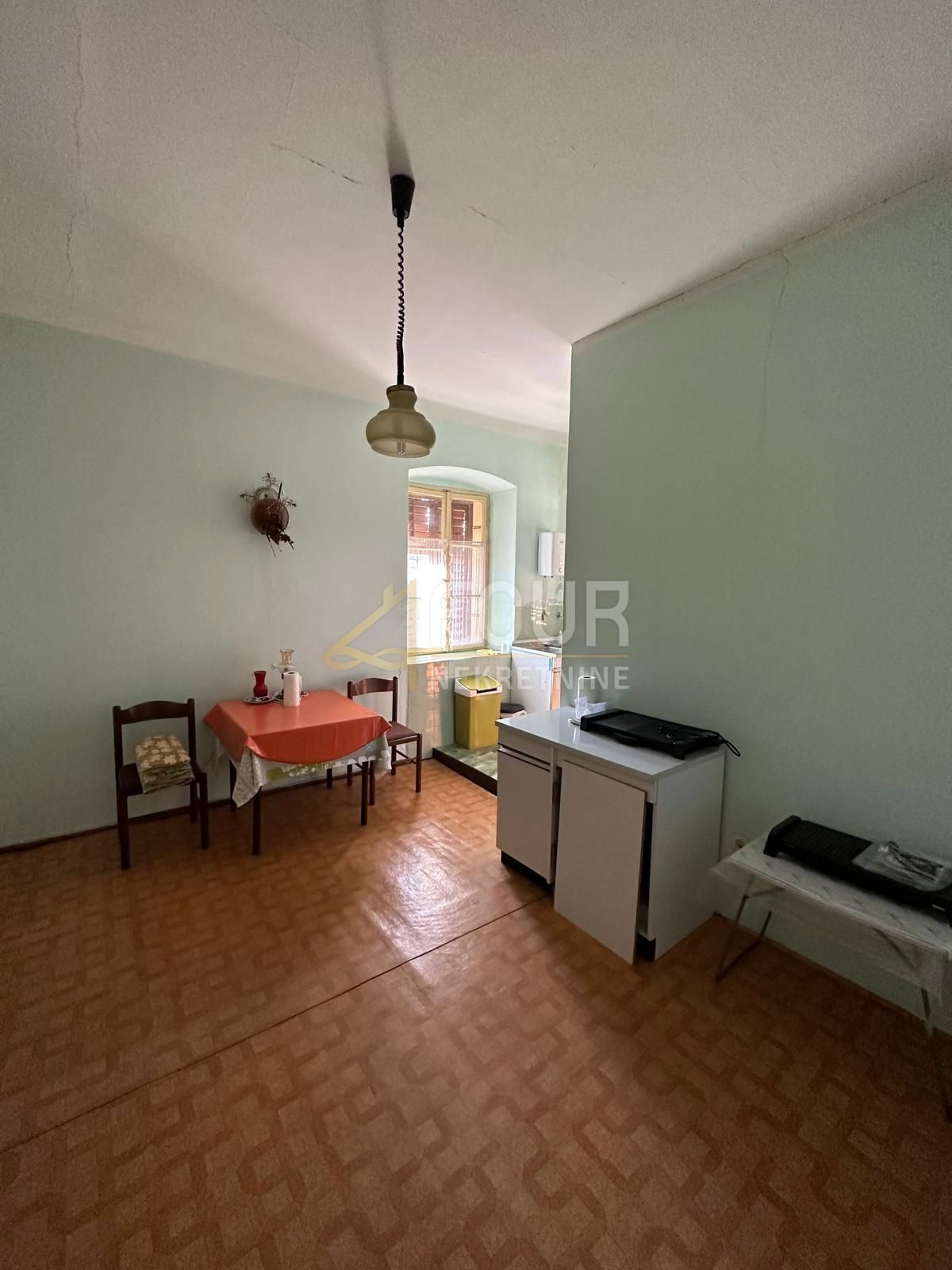 Hiša Mali Lošinj, 320m2
