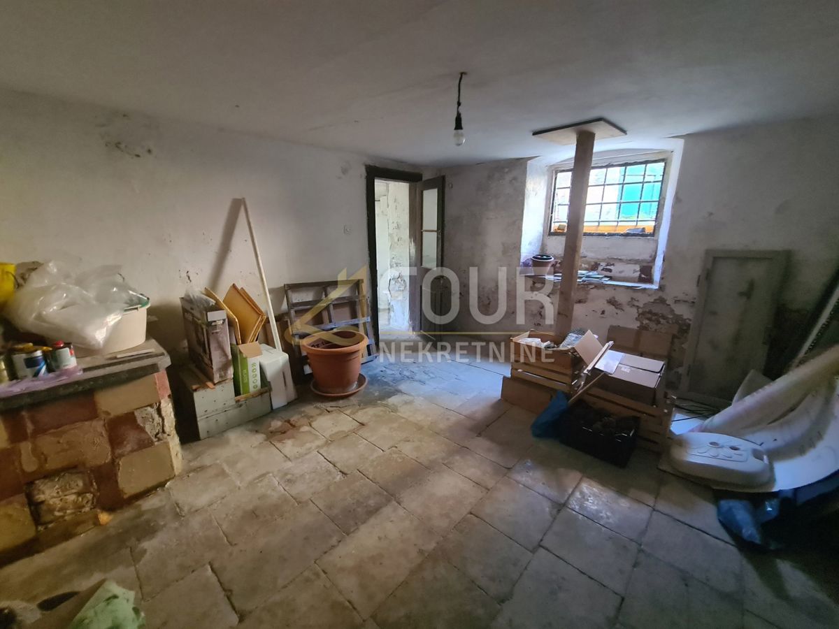 Hiša Mali Lošinj, 320m2