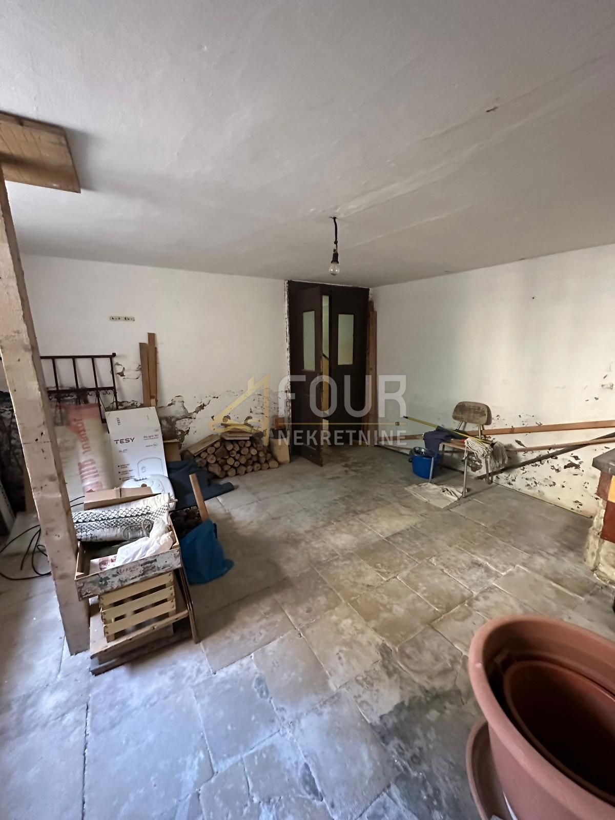Hiša Mali Lošinj, 320m2