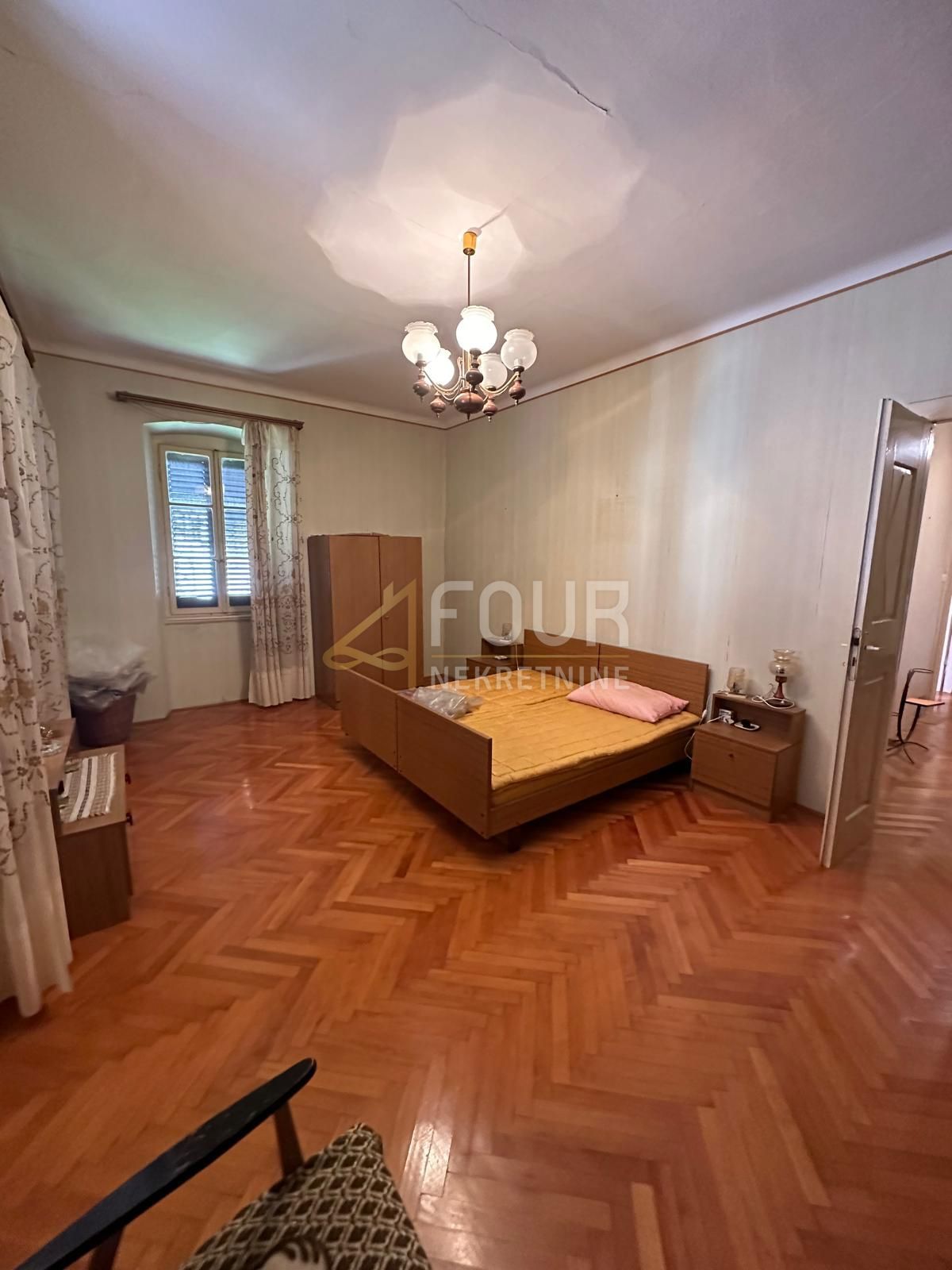 Hiša Mali Lošinj, 320m2