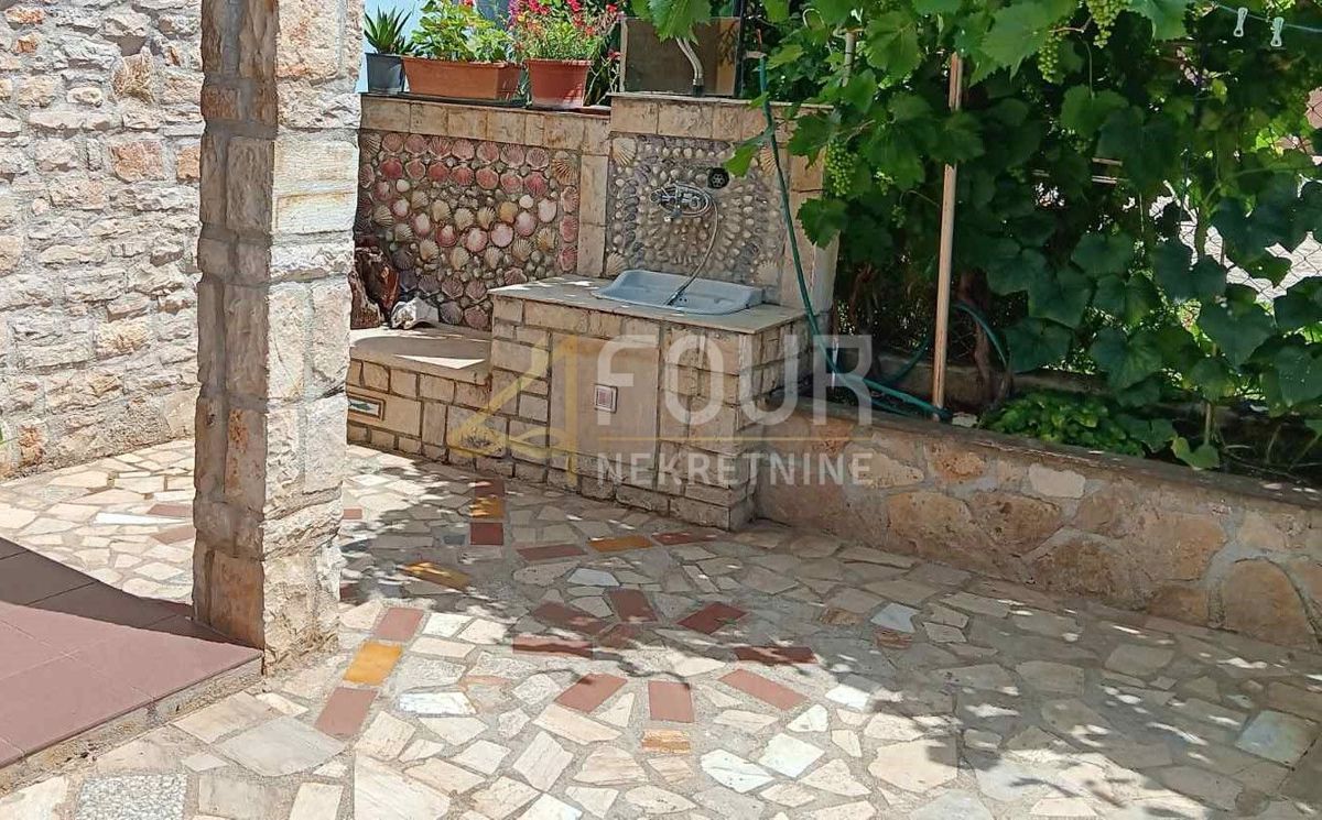 Hiša Poreč, 105m2