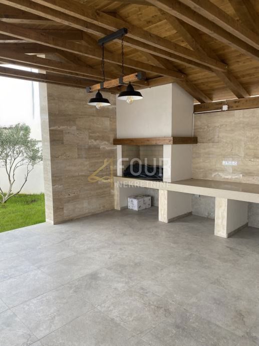 Hiša Crikvenica, 270m2