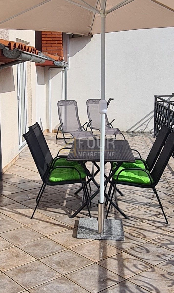 Hiša Rovinj, 388m2