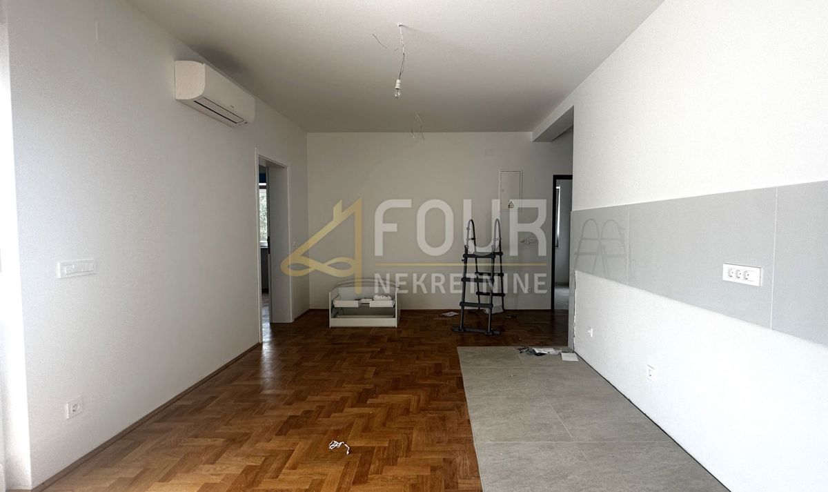 Hiša Kampor, Rab, 230m2