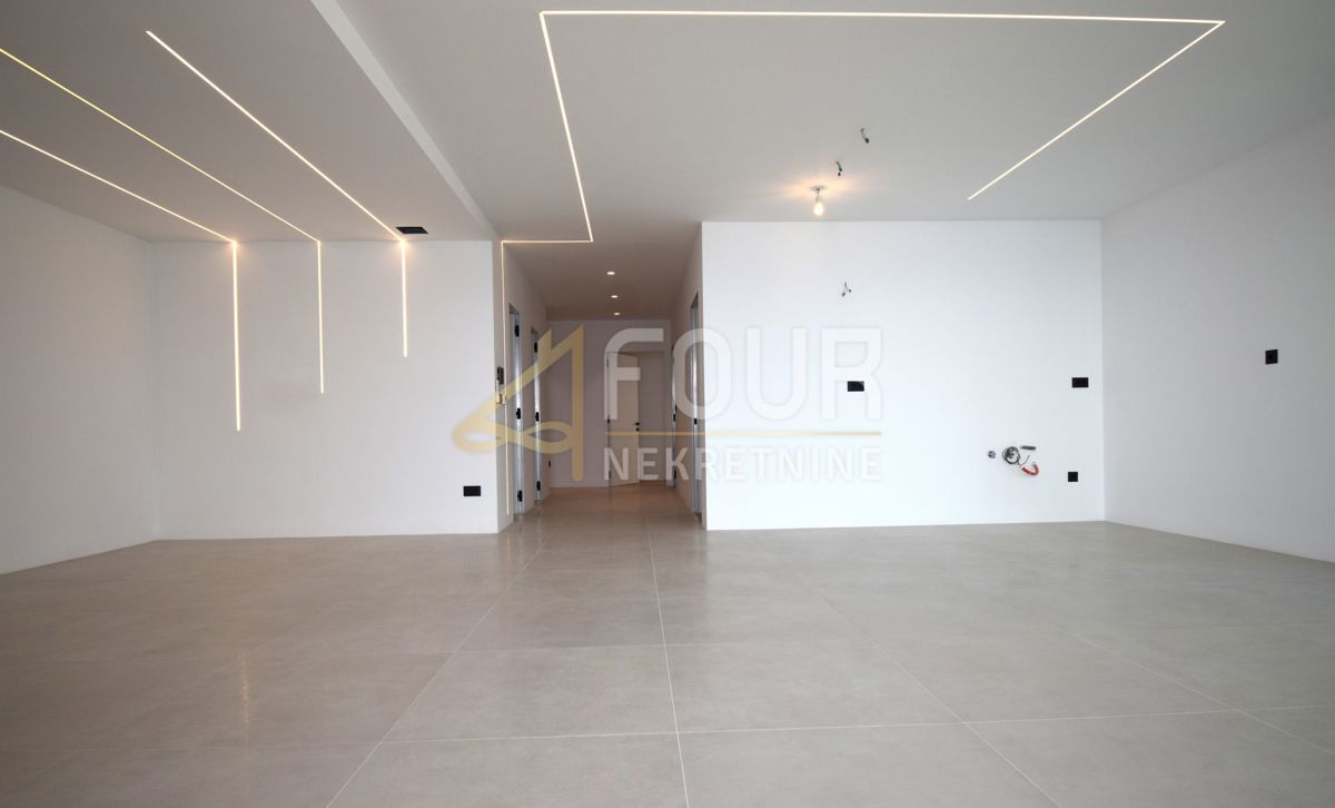 Stanovanje Opatija - Centar, Opatija, 112,28m2