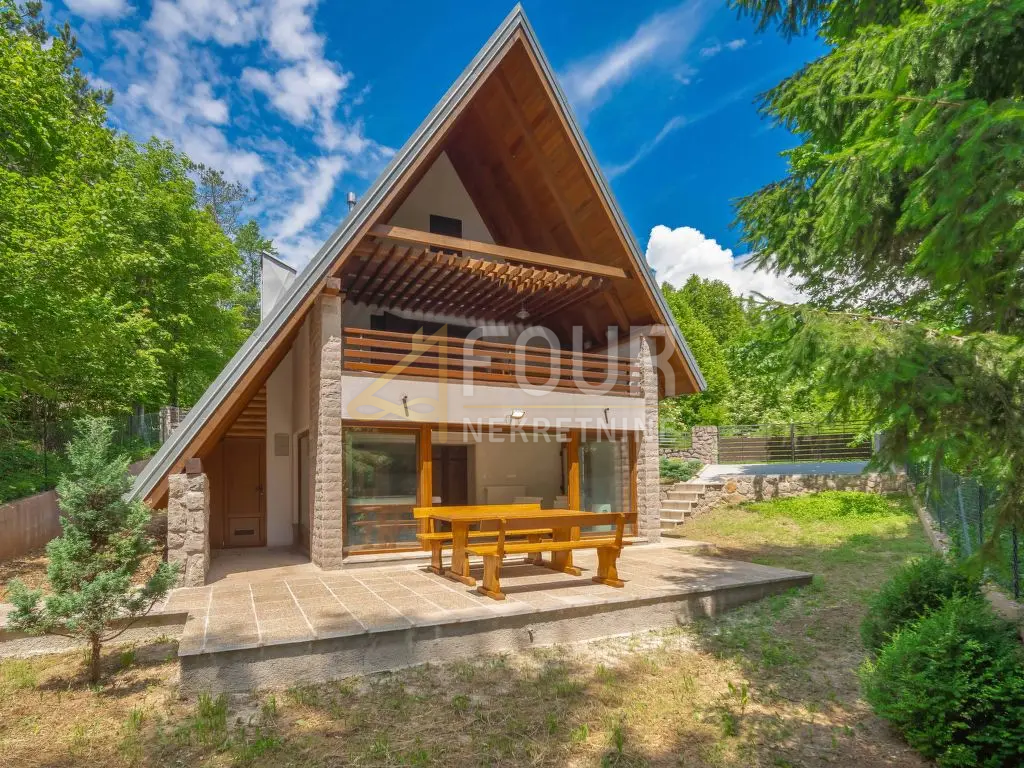 Hiša Lič, Fužine, 110m2