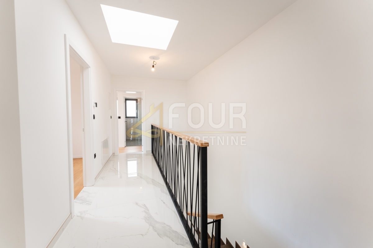 Stanovanje Opatija - Centar, Opatija, 163,80m2