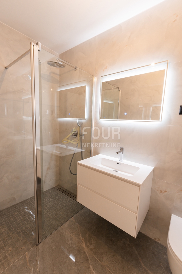Stanovanje Opatija - Centar, Opatija, 163,80m2