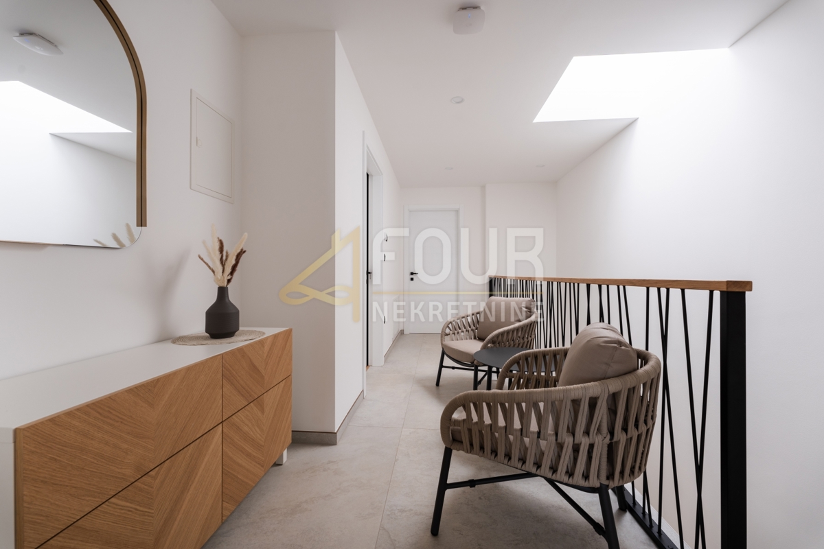 Stanovanje Opatija - Centar, Opatija, 163,80m2