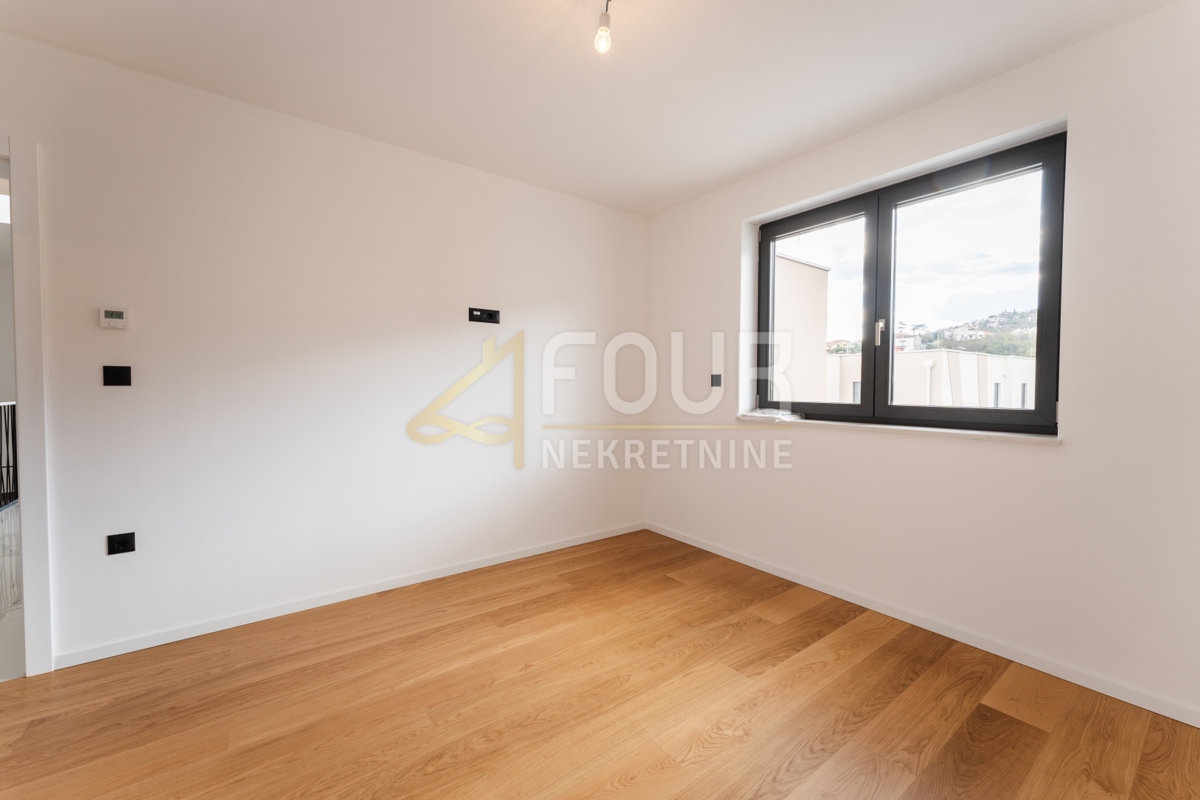 Stanovanje Opatija - Centar, Opatija, 163,80m2