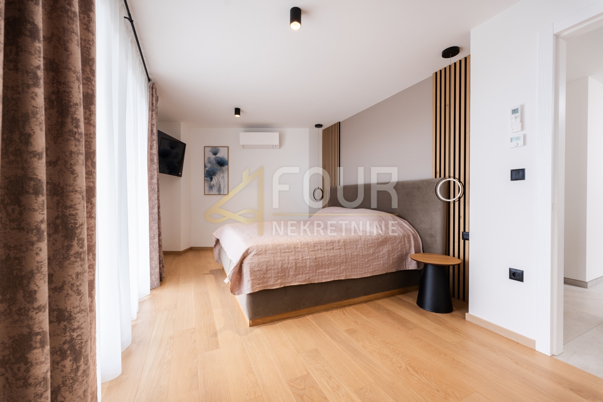 Stanovanje Opatija - Centar, Opatija, 163,80m2