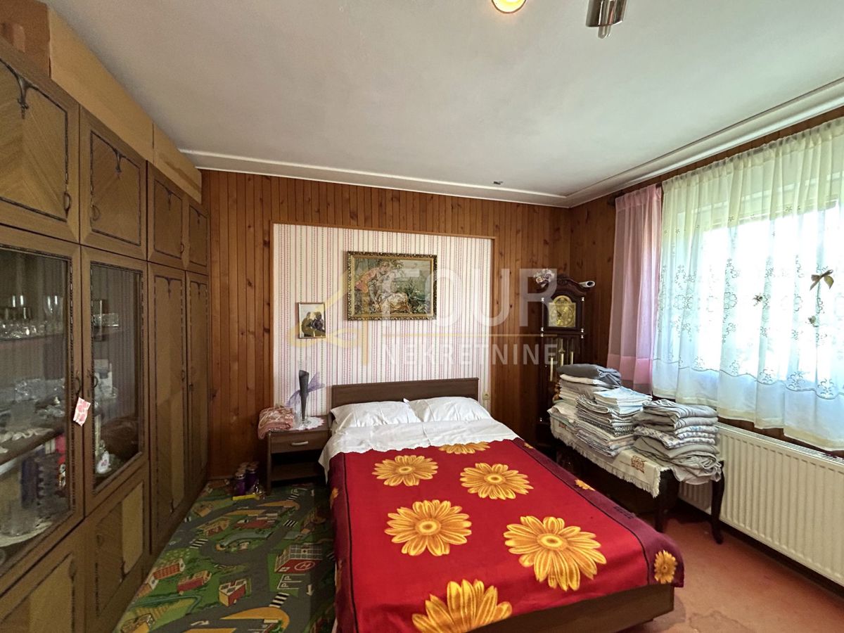 Hiša Kupjak, Ravna Gora, 250m2