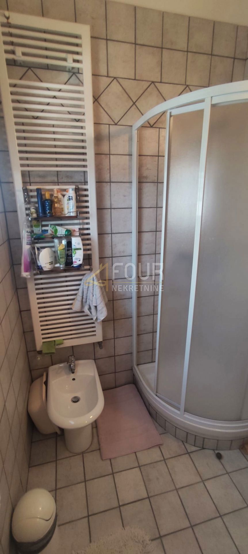 Stanovanje Malinska, Malinska-Dubašnica, 64,10m2