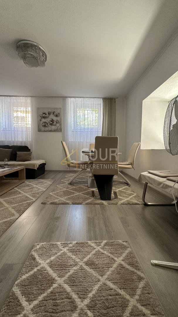 Stanovanje Centar, Rijeka, 70,46m2