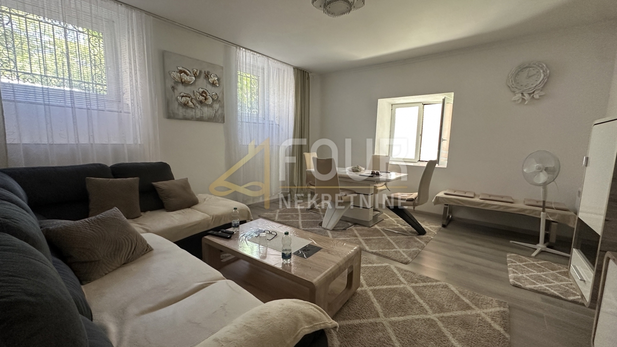 Stanovanje Centar, Rijeka, 70,46m2