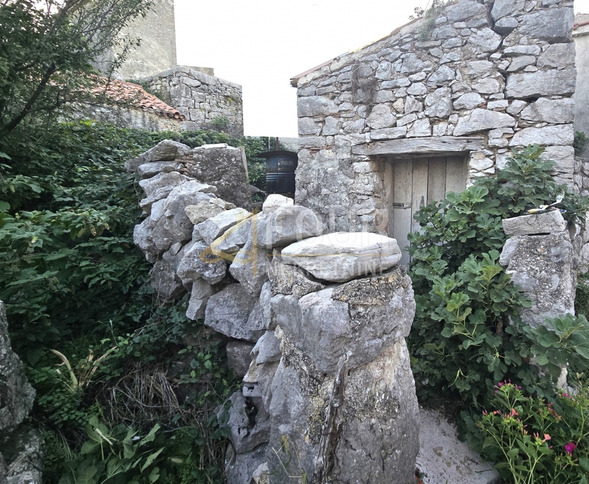 Hiša Orlec, Cres, 120m2