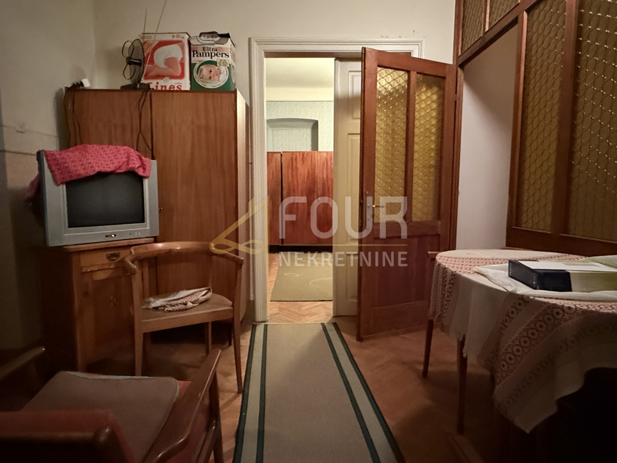 Hiša Novi Vinodolski, 180m2