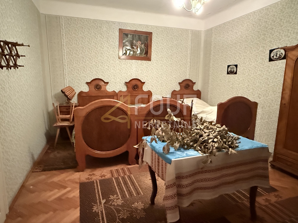 Hiša Novi Vinodolski, 180m2