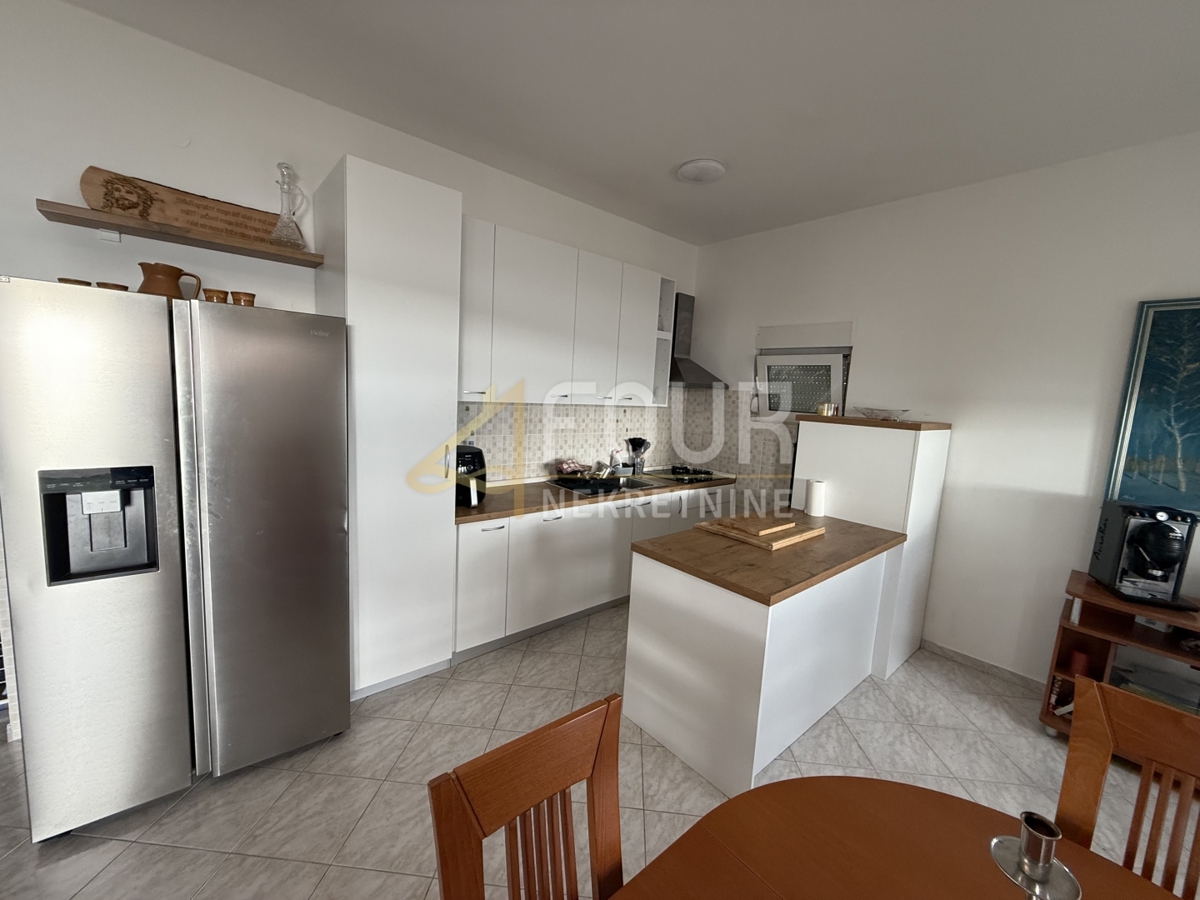 Hiša Posedarje, 96m2