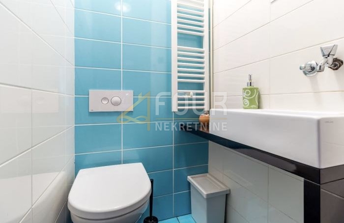 Zagreb, Gornji Grad, 2s + db, 73.37m2, terasa