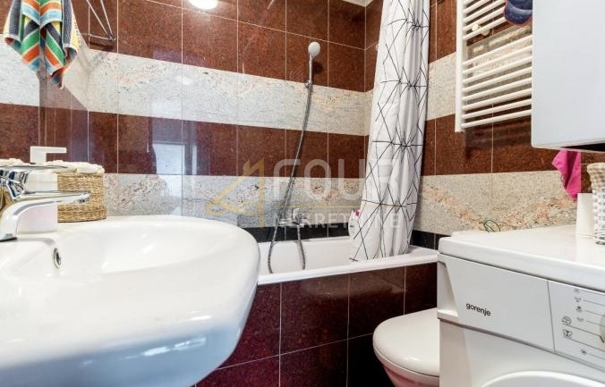 Zagreb, Gornji Grad, 2s + db, 73.37m2, terasa