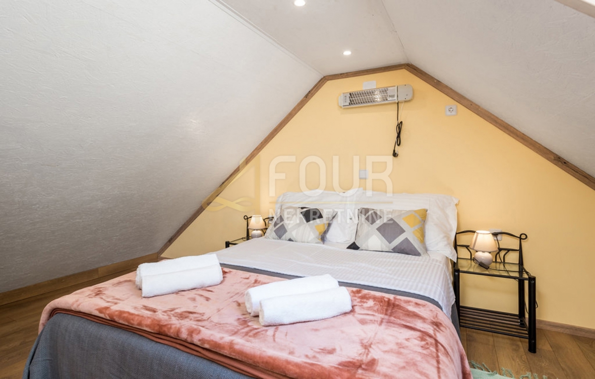 Gorski kotar, Brod Moravice, hiša z bazenom - SAMO PRI NAS!